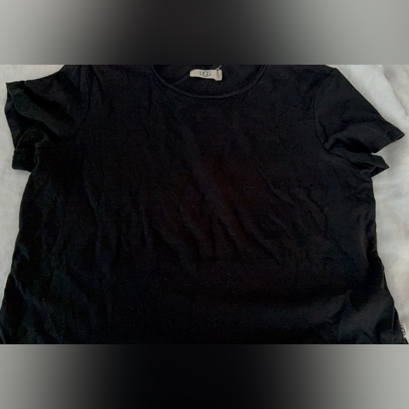 UGG Tops - UGG Women’s Black Crewneck Short Sleeved Top Large Cotton Blend